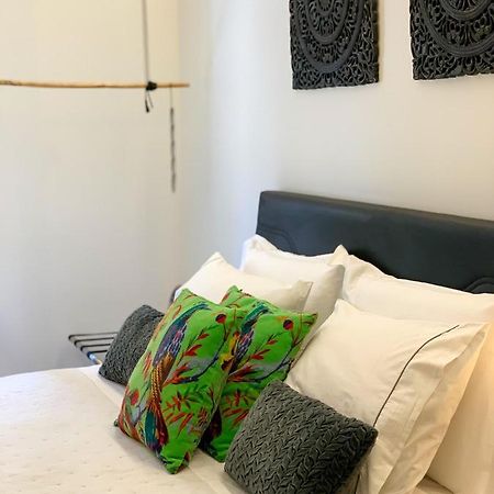 F.T.P Luxury Rooms Patras Extérieur photo