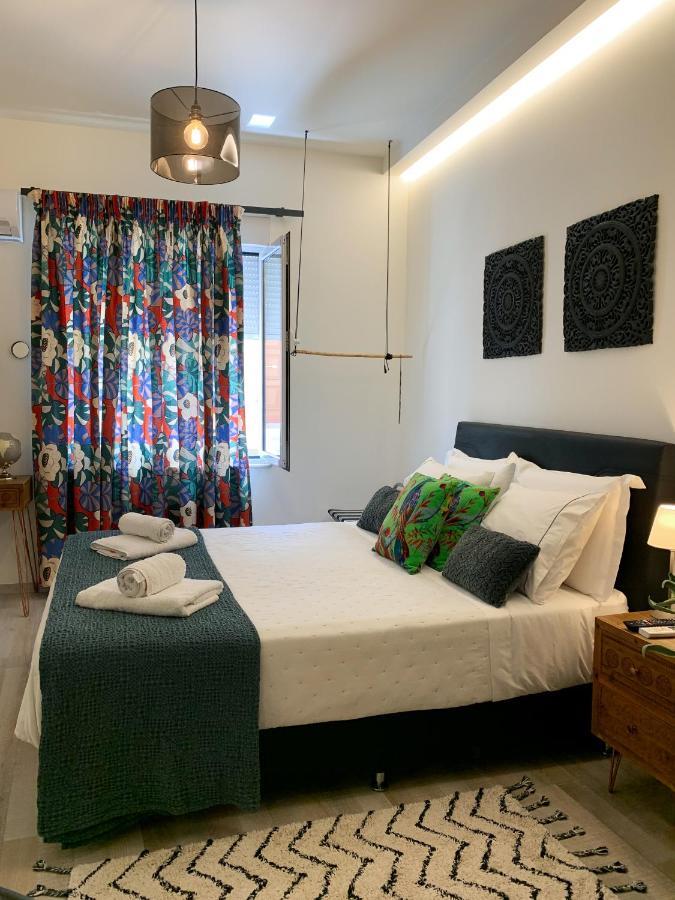 F.T.P Luxury Rooms Patras Extérieur photo