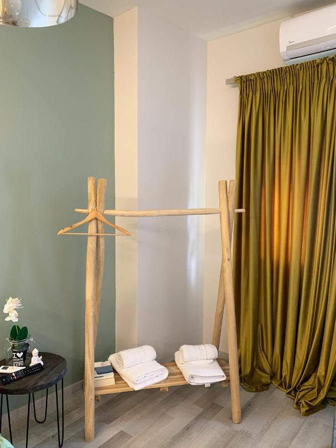 F.T.P Luxury Rooms Patras Extérieur photo