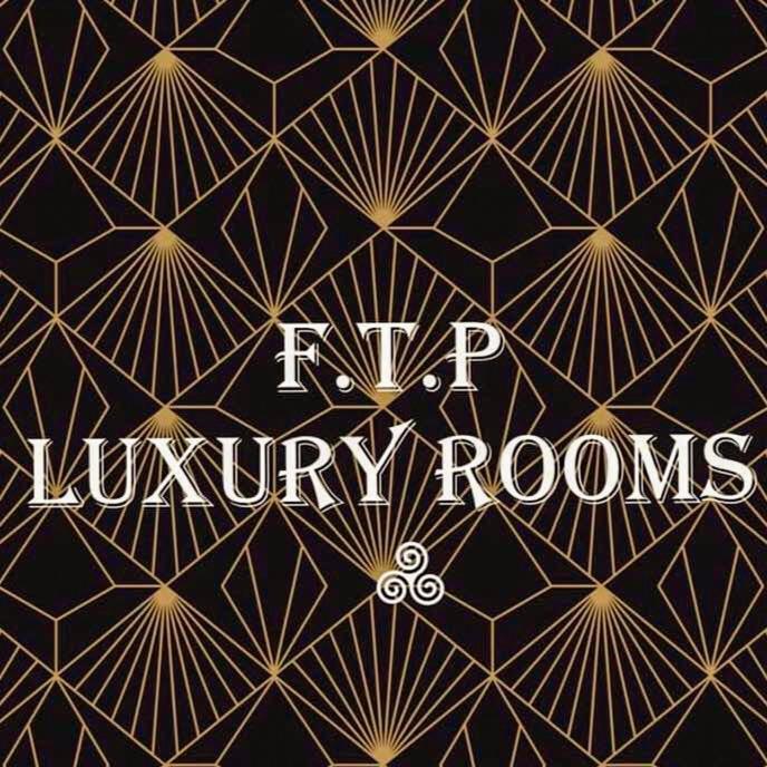 F.T.P Luxury Rooms Patras Extérieur photo